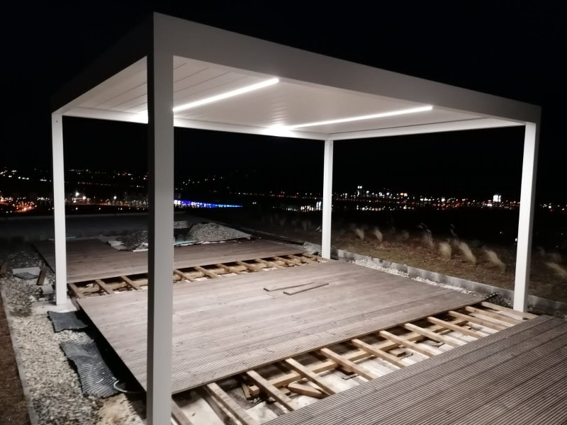 PERGOLA ALUX BIOclimatic S LED OSVĚTLENÍM