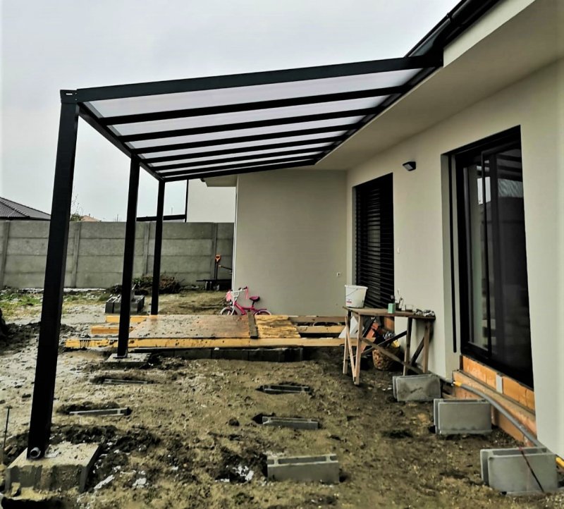 REALIZACE PERGOLY ESPACE
