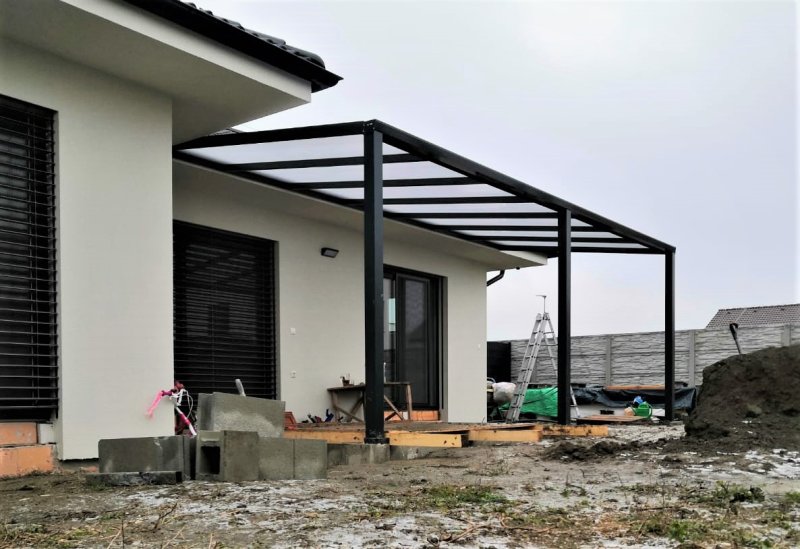 REALIZACE PERGOLY ESPACE