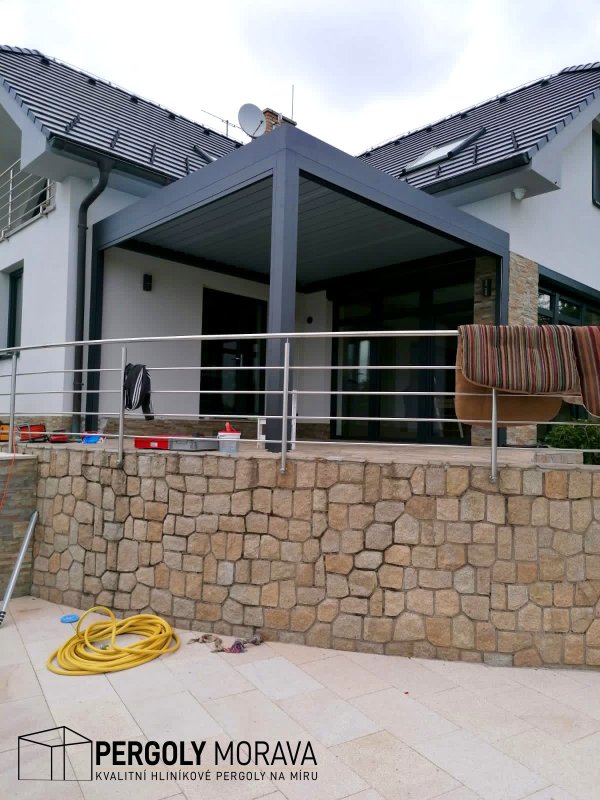 PERGOLA ALUX BIOclimatic 