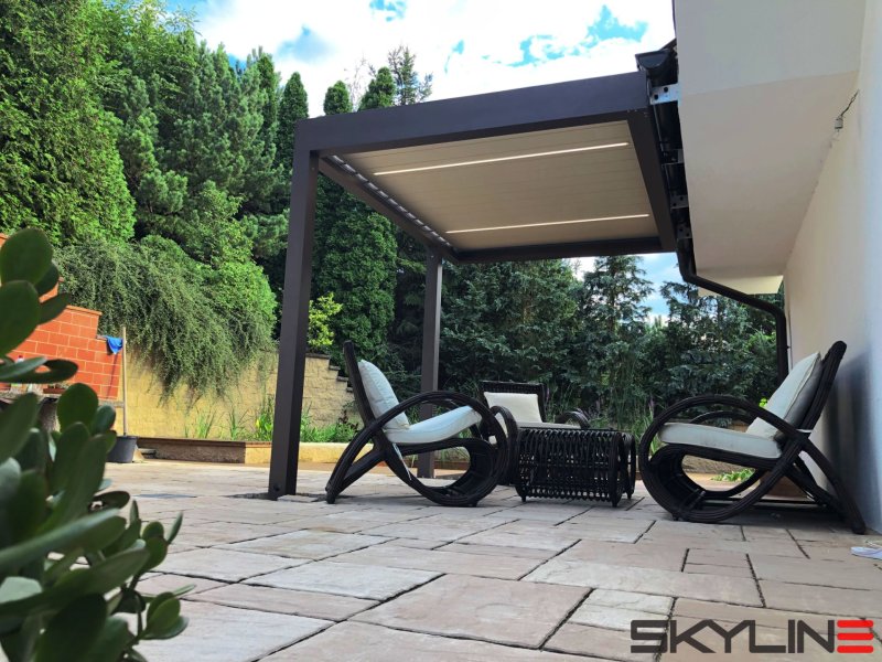 PERGOLA ALUX BIOclimatic V ATYPICKÉ BARVĚ